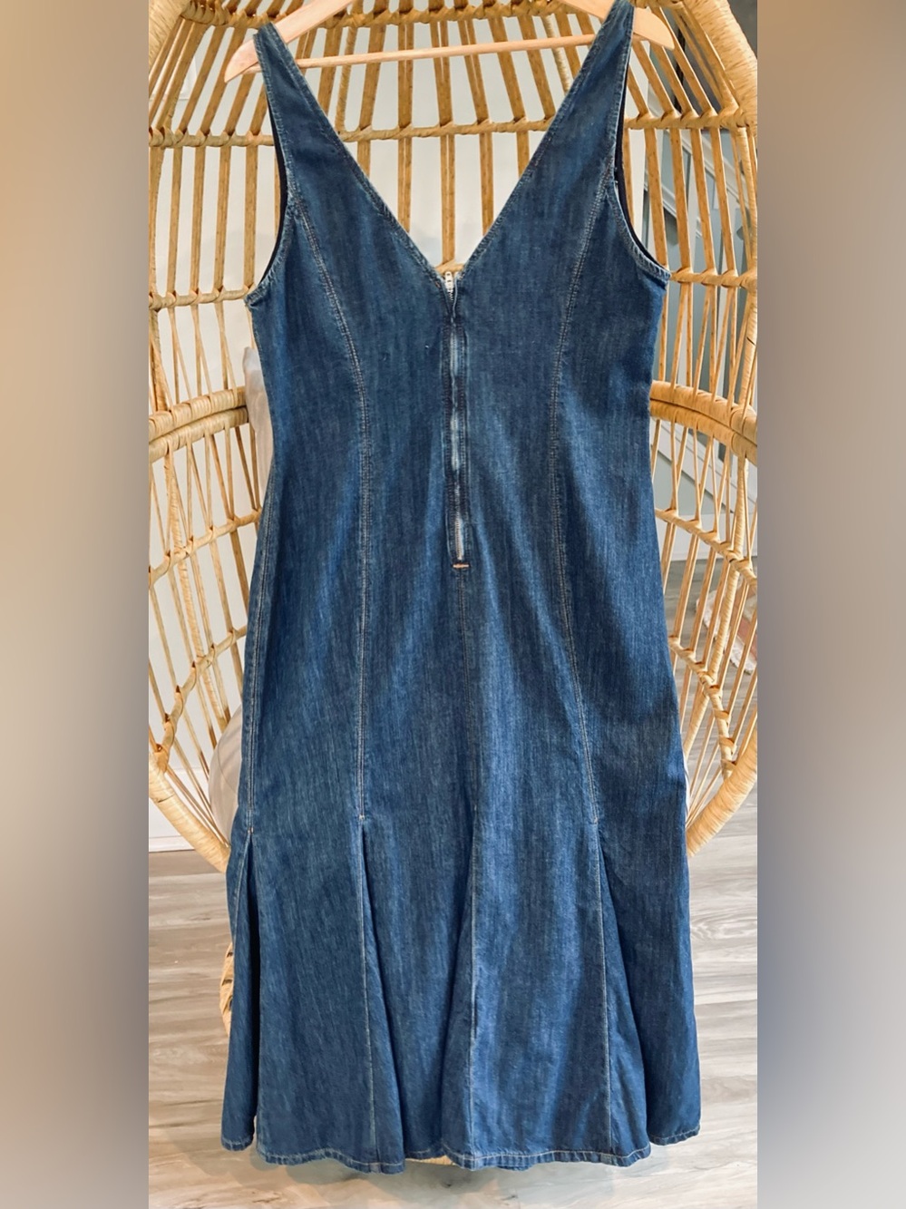 Reformation Serafina Denim Midi Dress Size 10 Dark Wash Mermaid Flare $248 - Picture 5 of 14